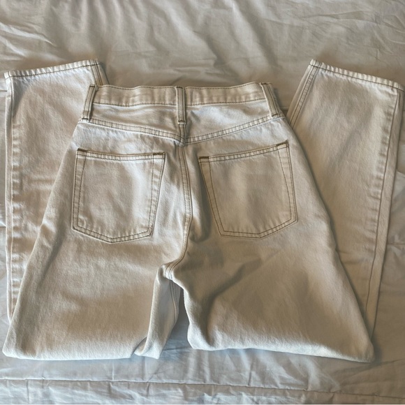 Abercrombie and Fitch white jeans - Picture 4 of 5
